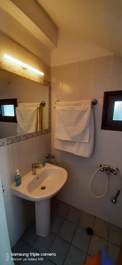 Ranias House Apartment Andiparos Bagian luar foto